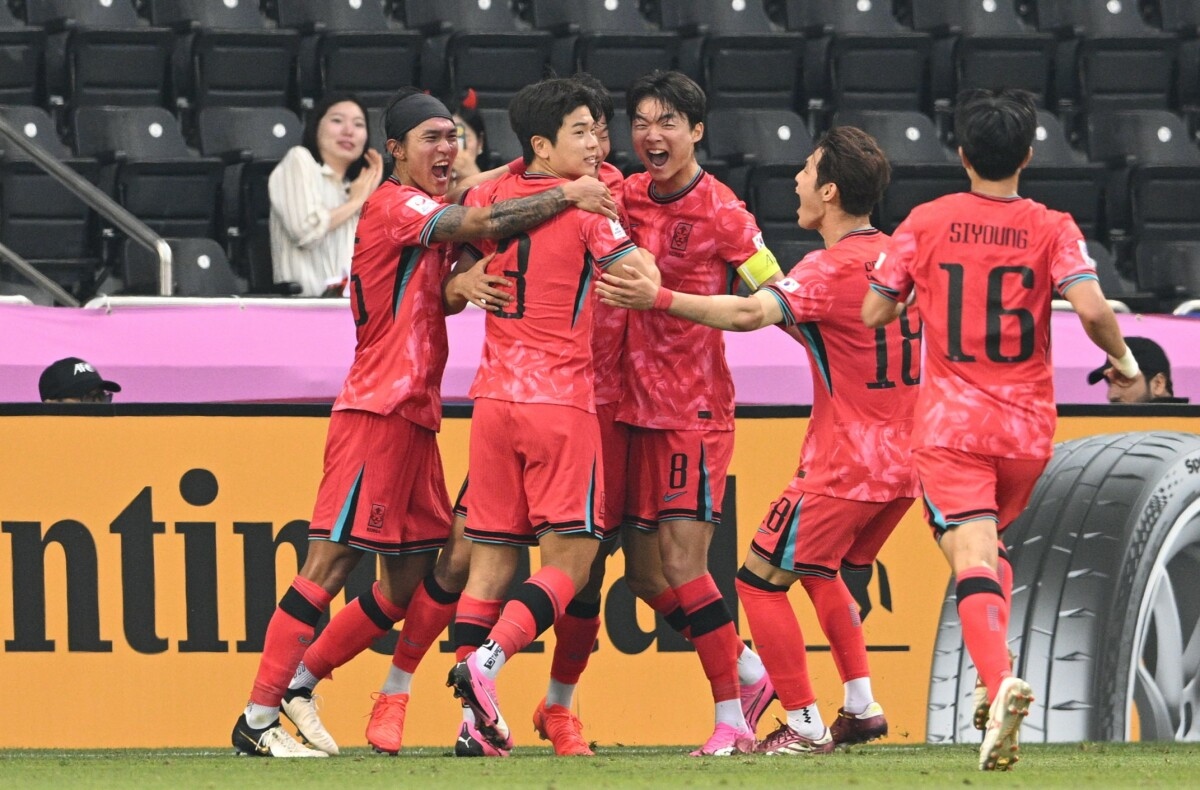 Hạ gục U23 Nhật Bản, U23 Hàn Quốc gặp U23 Indonesia ở tứ kết